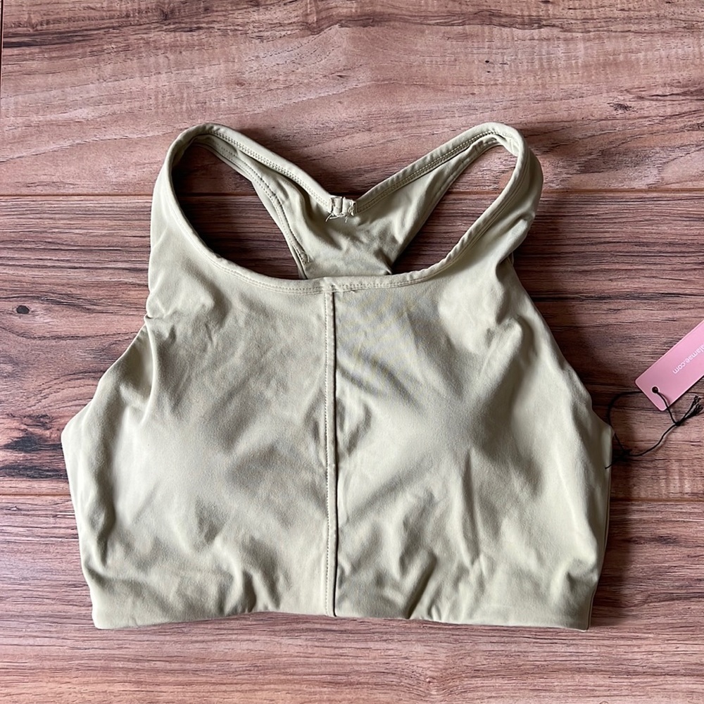 Alamae Apparell Talla  Padded Sports Bra Size Small in Sage Green - Picture 2 of 6